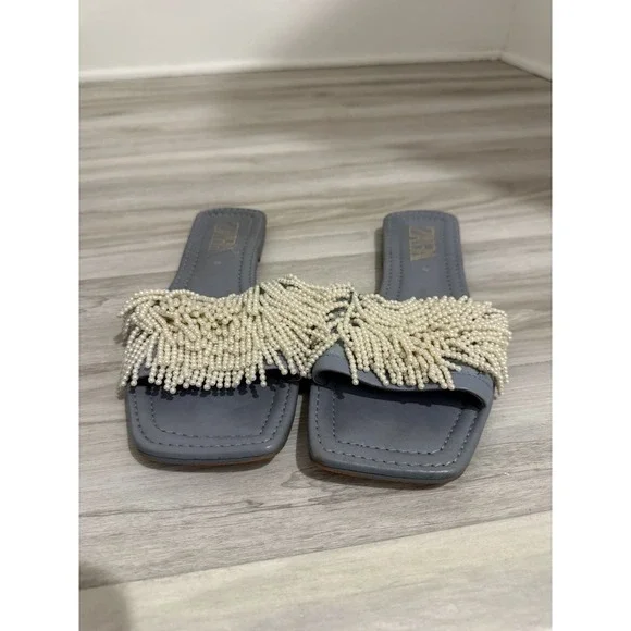 Zara Women's Light Blue Slides Sandals EU Sz 38 US Sz 7 Pearl Detailing Feminine - Picture 3 of 6
